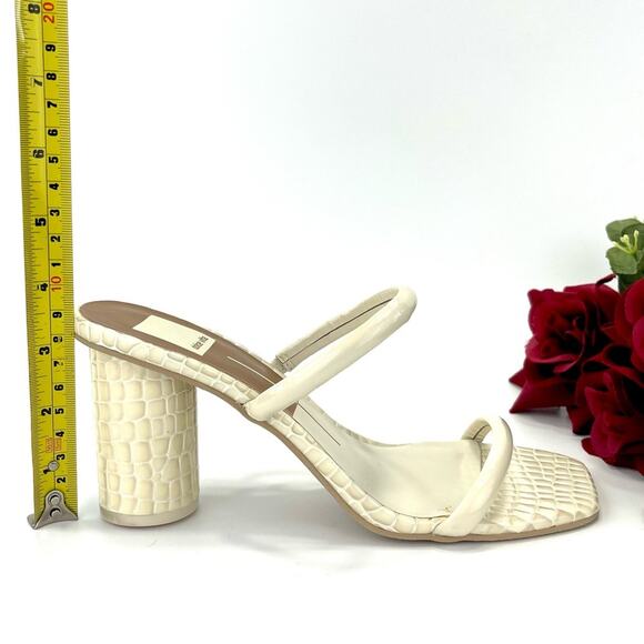 Dolce Vita Noles Chunky Heel Sandal Size 7.5 Ivory Leather Two-Strap Slip-On - Picture 8 of 16